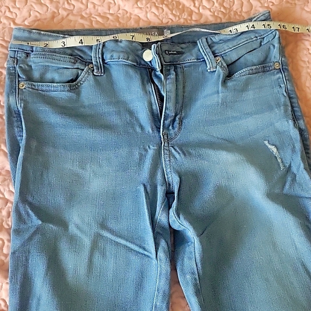 JustUSA cropped distressed jeans